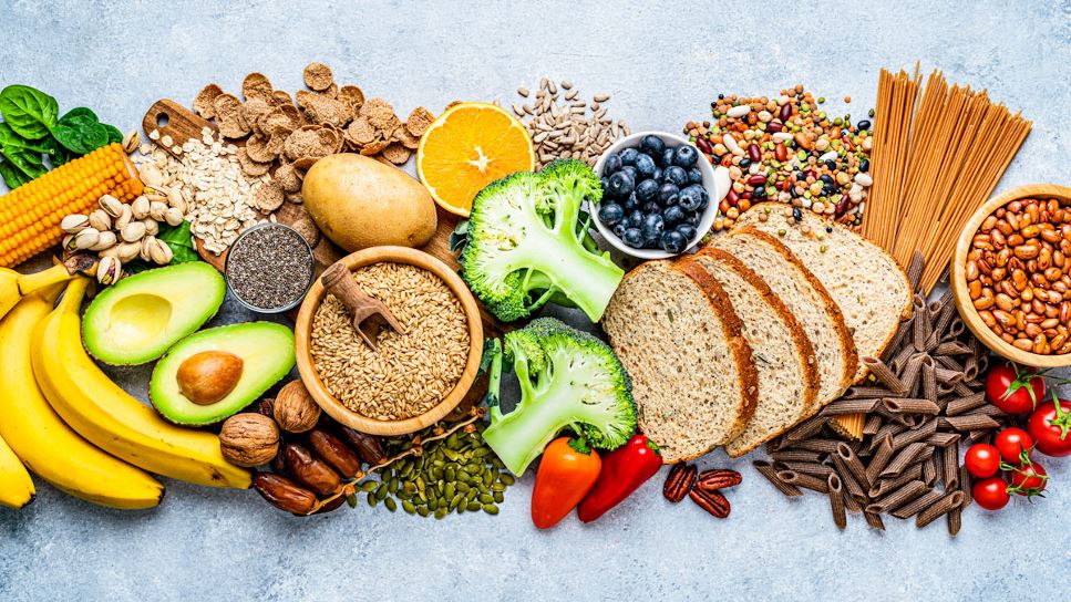 الألياف الغذائية: سر الشبع وصحة الجهاز الهضمي